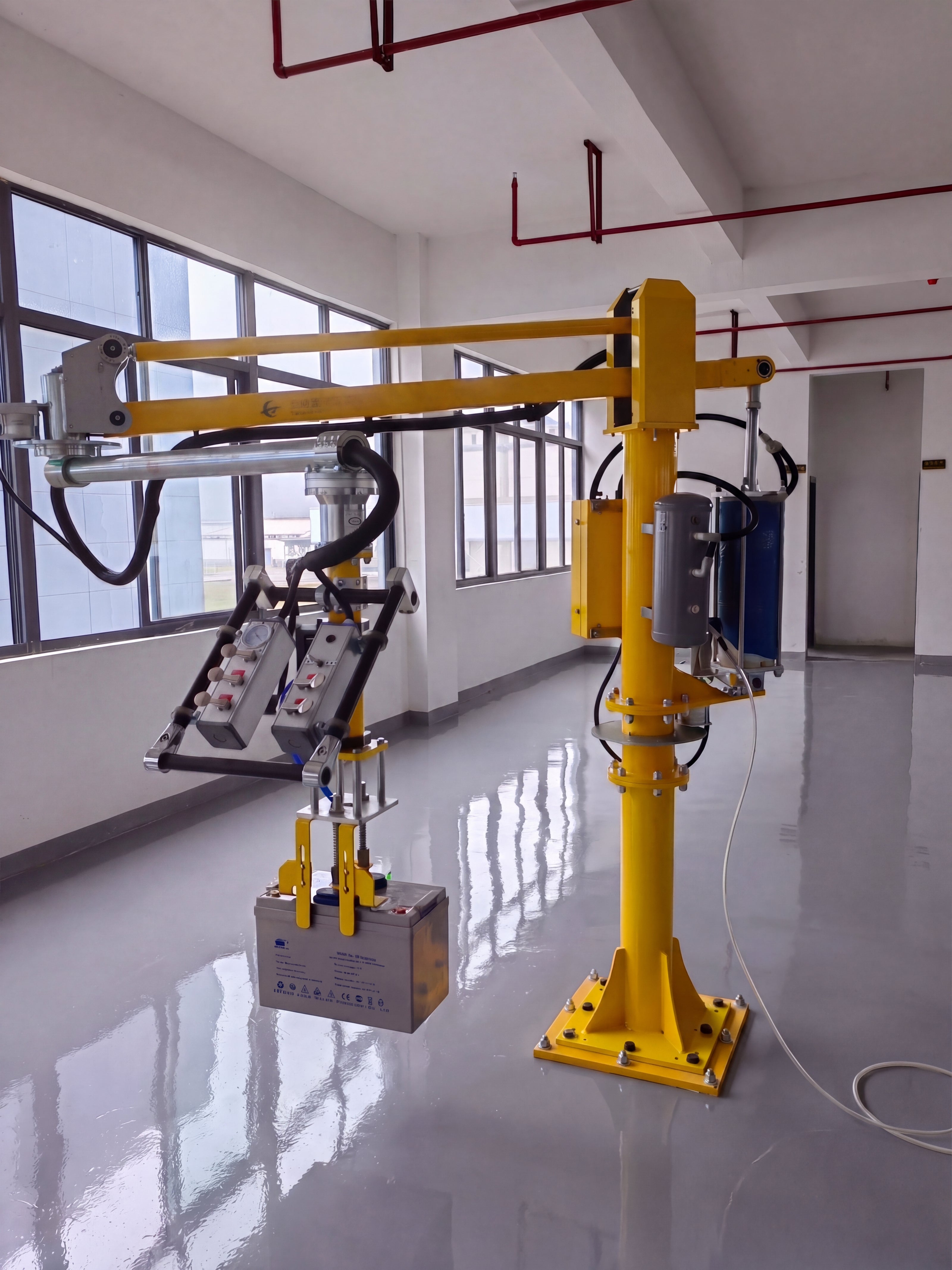 Custom zero-gravity manipulator for EV battery pack handling and assembly by HB Torque.