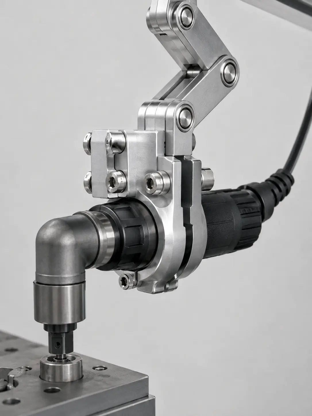 Rigid body clamp for ESTIC Handy 2000 EH2-R angle nutrunner integration